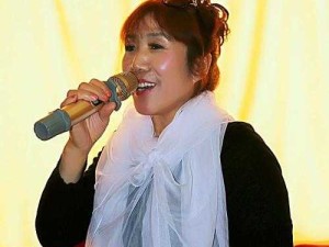 农村日本熟妇毛葺葺 XX 背后的别样故事