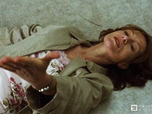 禁忌之夜：WWWCRM17COM的欲望缠绵