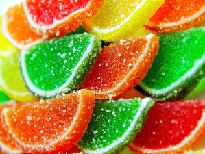 9i果冻制作厂与911制品厂联手推出独特麻花系列，探索传统与创新的完美结合