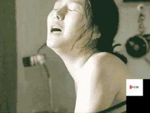 小蜜桃电影：一部精彩绝伦引人入胜的影片