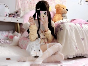 宝贝乖～腿弄大一点就不疼了：一场禁忌的缠绵诱惑