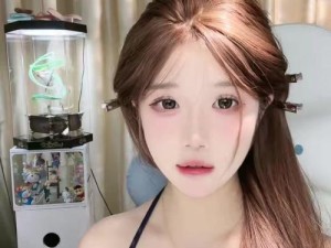 尖叫预警！美女主播私藏的蘑菇洞穴，看免费福利还遇神秘宝藏？