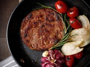 精灵食肆厨艺精进宝典 助力美食之旅闪耀光芒