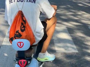 骑上心爱小摩托 开启洗脑神曲的自由飞驰之旅