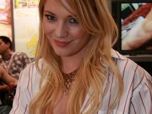 娇妻被黑人大杂交19P引发热议：探讨跨文化婚姻中的挑战与机遇