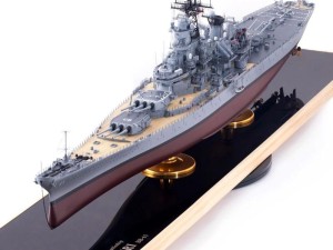 如何全面掌握我爱拼模型密苏里号战列舰？详解攻略与演变史揭秘