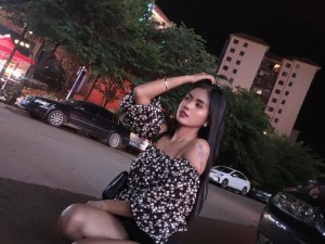 朋友啊快下马，云南佤族黑妹的演唱试听地址究竟在哪里？快来揭秘！