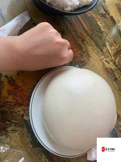 老师的馒头：那又大又好吃的独特美味
