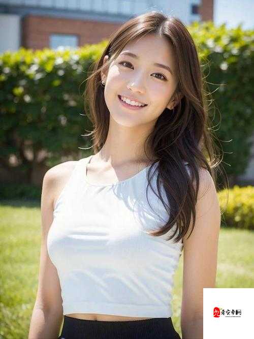 少女 B 站服：展现青春活力与独特风格的时尚服饰