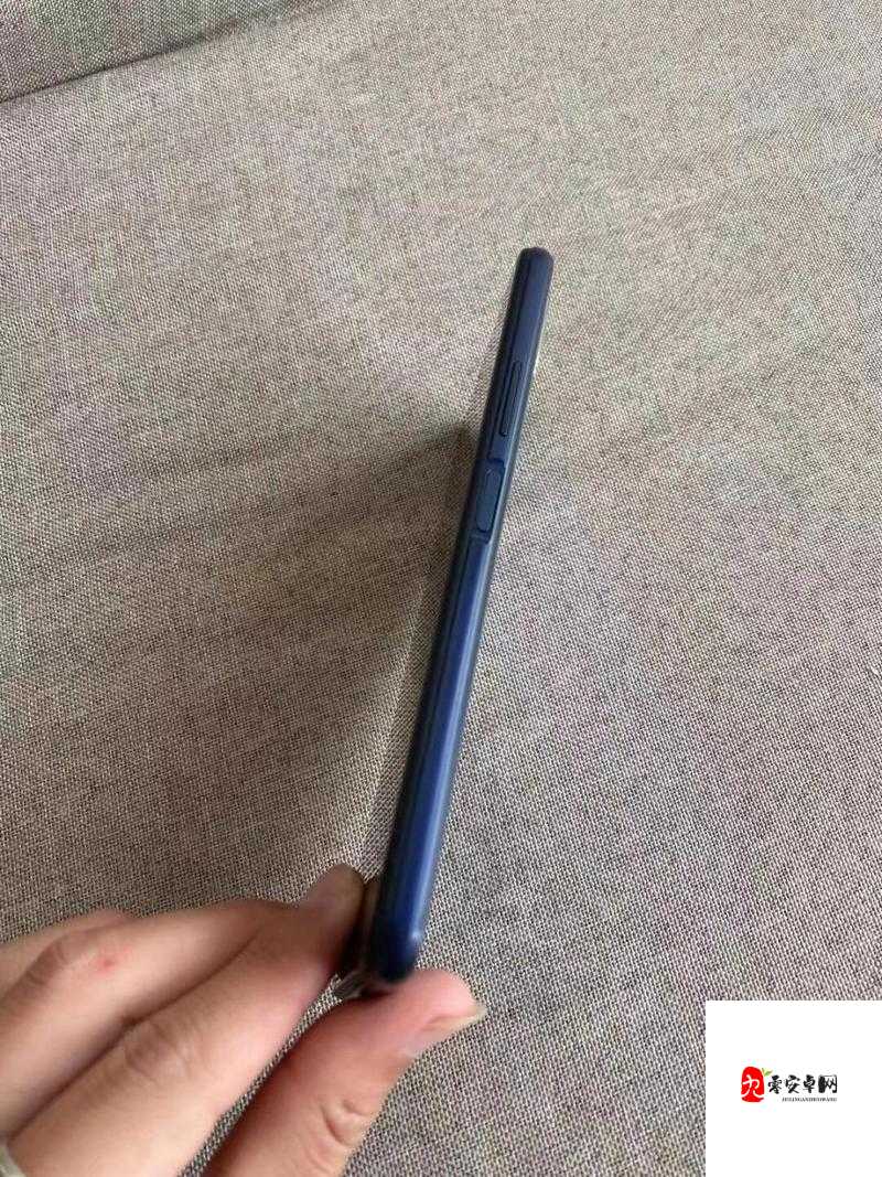 成色漂亮的 y31：一款令人心动的时尚手机