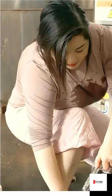 离异 D 奶气质娇小少妇的别样人生经历