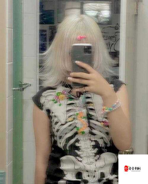 口爆自拍：一种独特的自我表达与探索方式