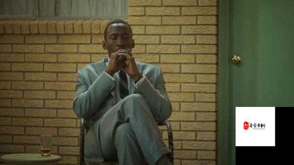 极具特色的黑人那很粗很大的蘑菇头引发的别样关注