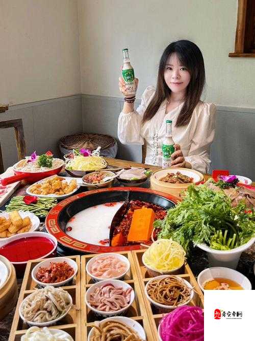 沈娜娜苏清歌团圆火锅：美味与欢乐的完美结合
