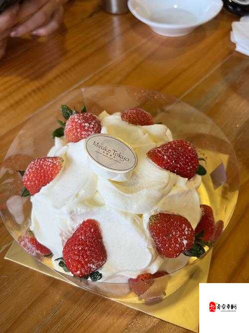 尘白禁区草莓蛋糕武器详解之全面深入分析与使用技巧