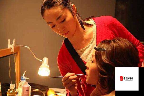 日韩精品啪啪：揭秘日韩成人影视的幕后故事