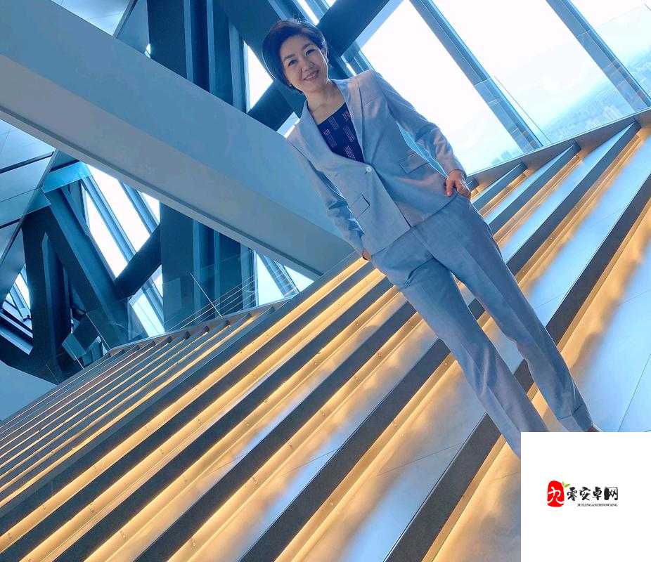 双胞胎姐妹齐上阵：秘境探险奇遇记