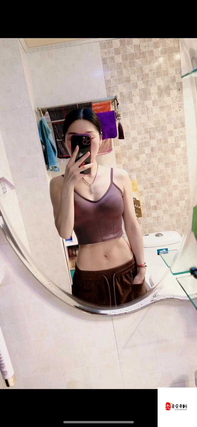 腹肌顶端 0 按下去有点硬：探究其背后的原因及影响