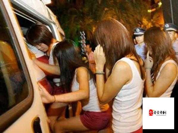 国产黄片啊啊啊呜呜呜：揭秘背后的真相与影响