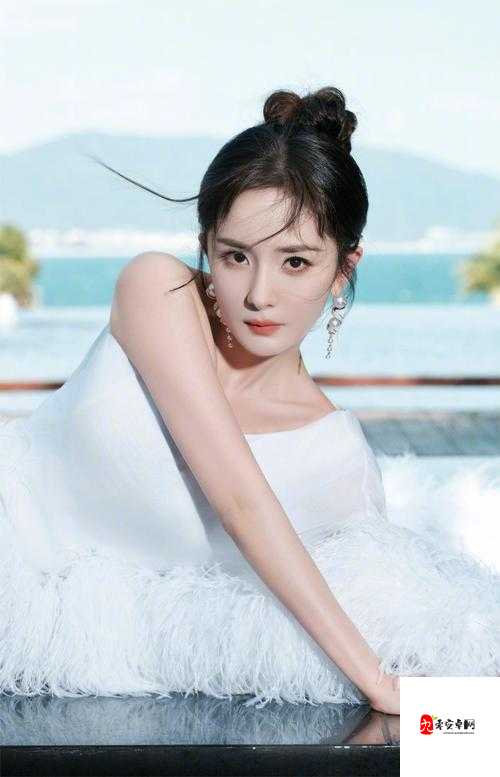 韩国年轻漂亮的㥰子 3：关于她的故事与独特魅力展现