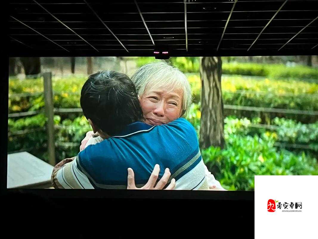 推荐您一部高分催泪电影：夜深了请准备好纸巾