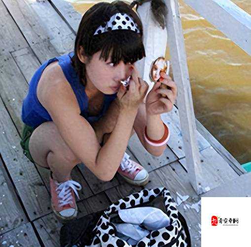 张筱雨大胆出位：其行为引发的社会争议与思考