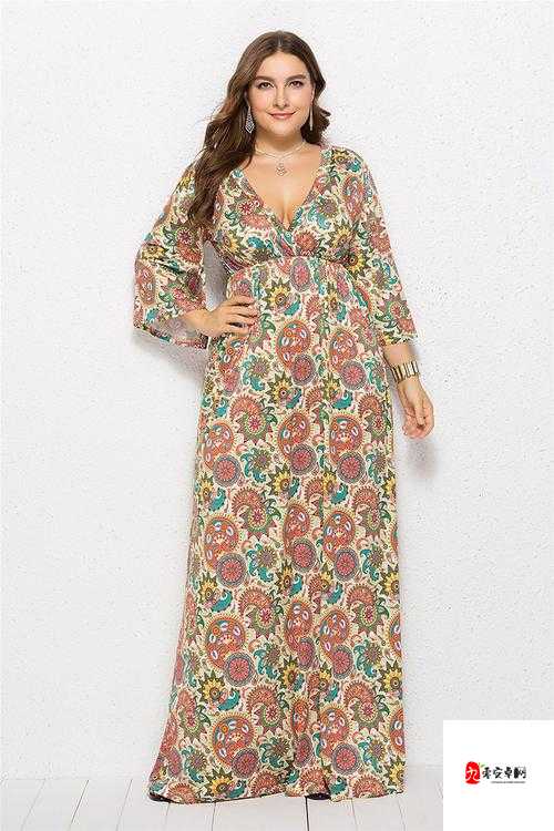 欧美风大码胖mm中长款连衣裙：展现魅力与自信的时尚选择