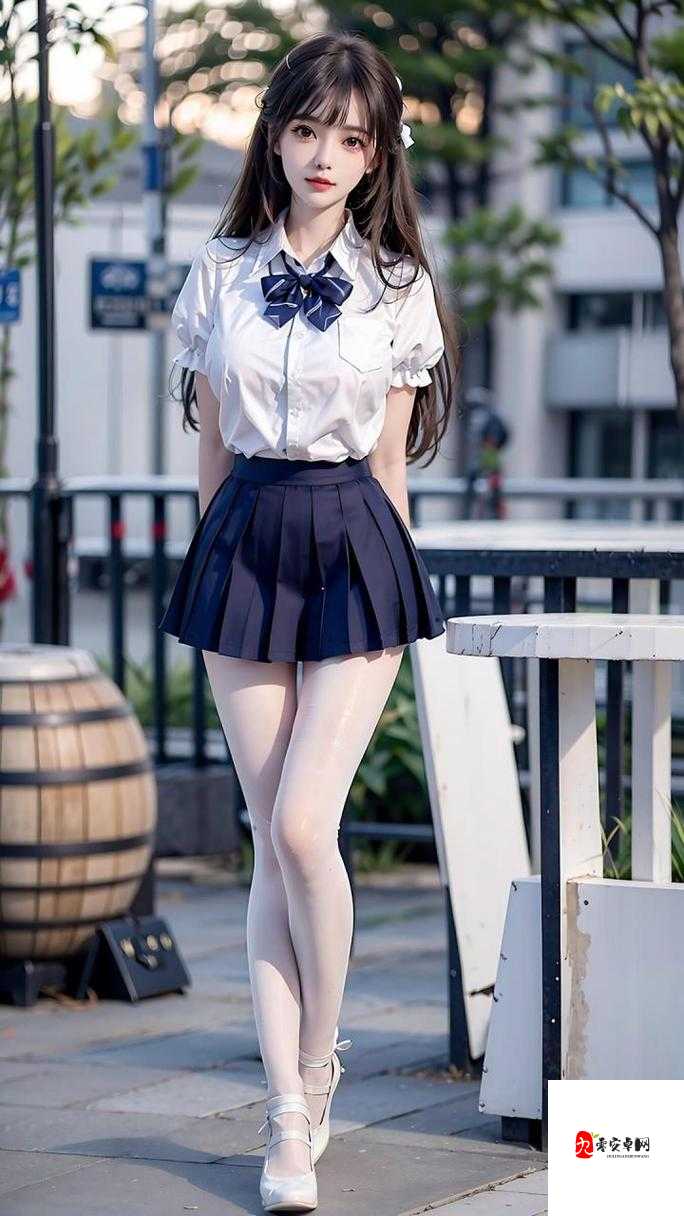 震惊高中生白丝学生妹竟做出这种事