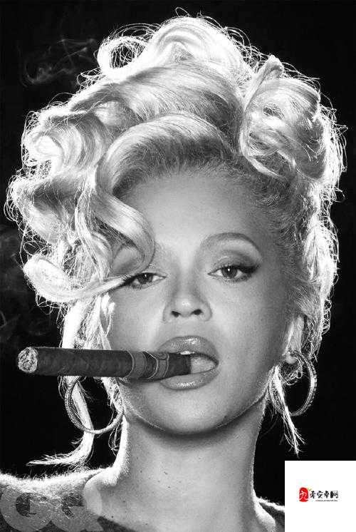 来自俄罗斯的美国女 RAPPER 的独特音乐魅力