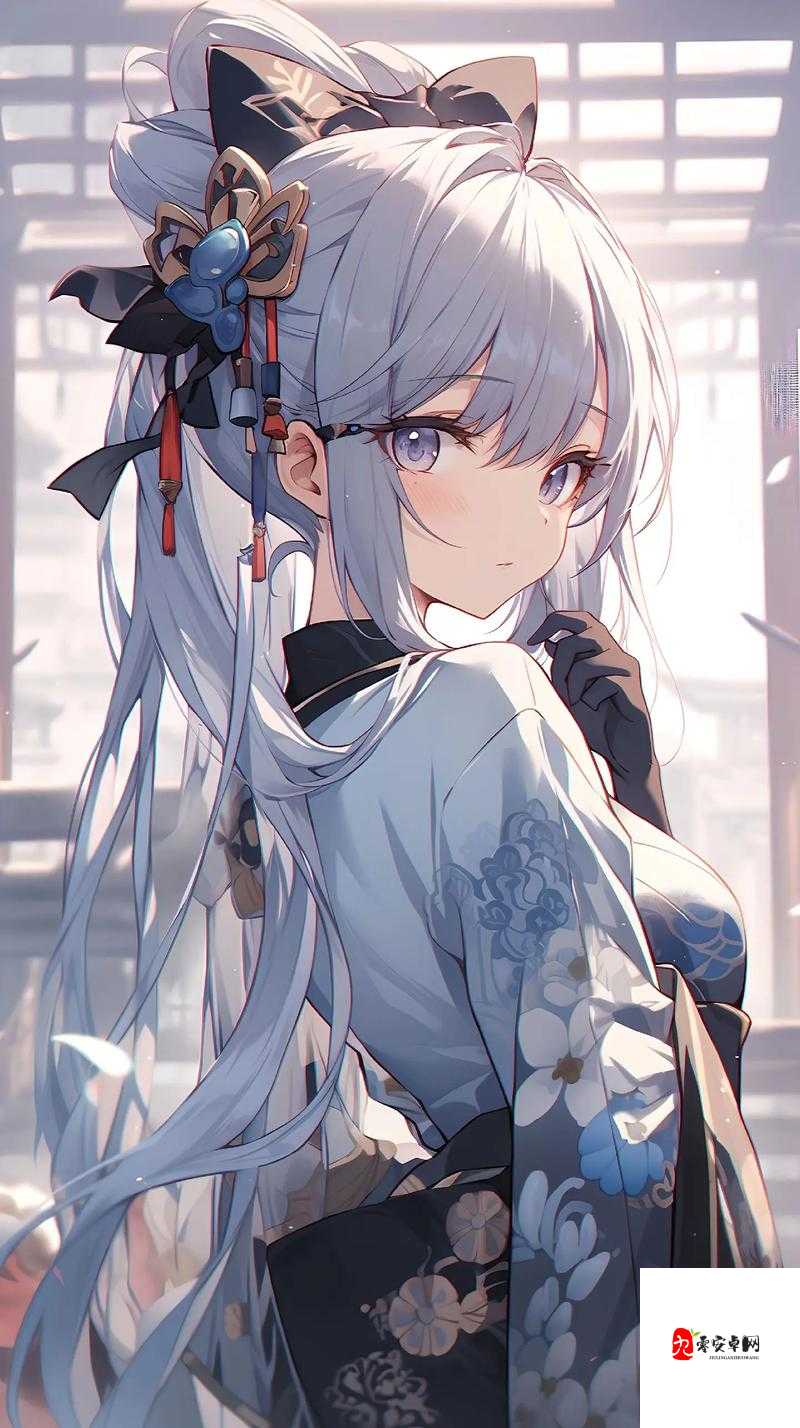 原神神里绫华，武器选择的艺术