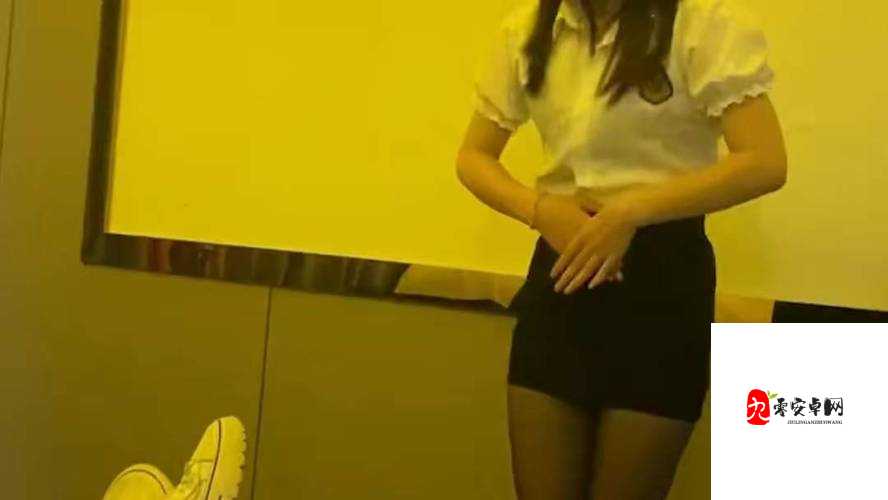 18HD 麻豆按摩 XXXX 中国：亚洲美女私密按摩体验