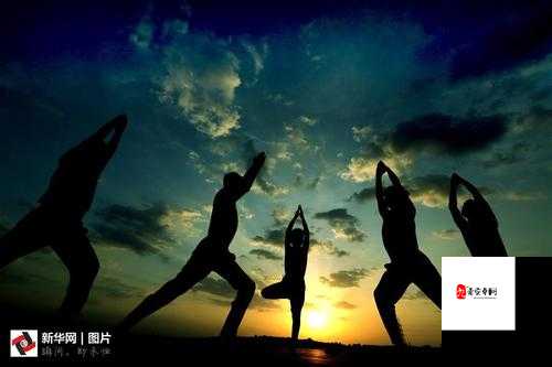 西方 37 大胆人体艺术人山踪林：探寻人与自然的和谐之美