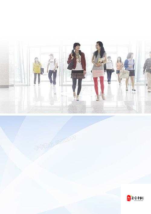 高清少女 PPT 模板：梦幻灵动的少女风采展示