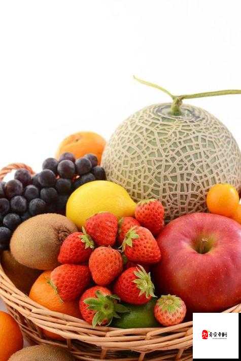 香蕉樱桃水蜜桃猕猴桃菠萝：多种水果带来的美味与营养之旅