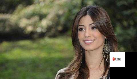 淫娃荡妇激情视频：一段充满欲望与诱惑的私密影像