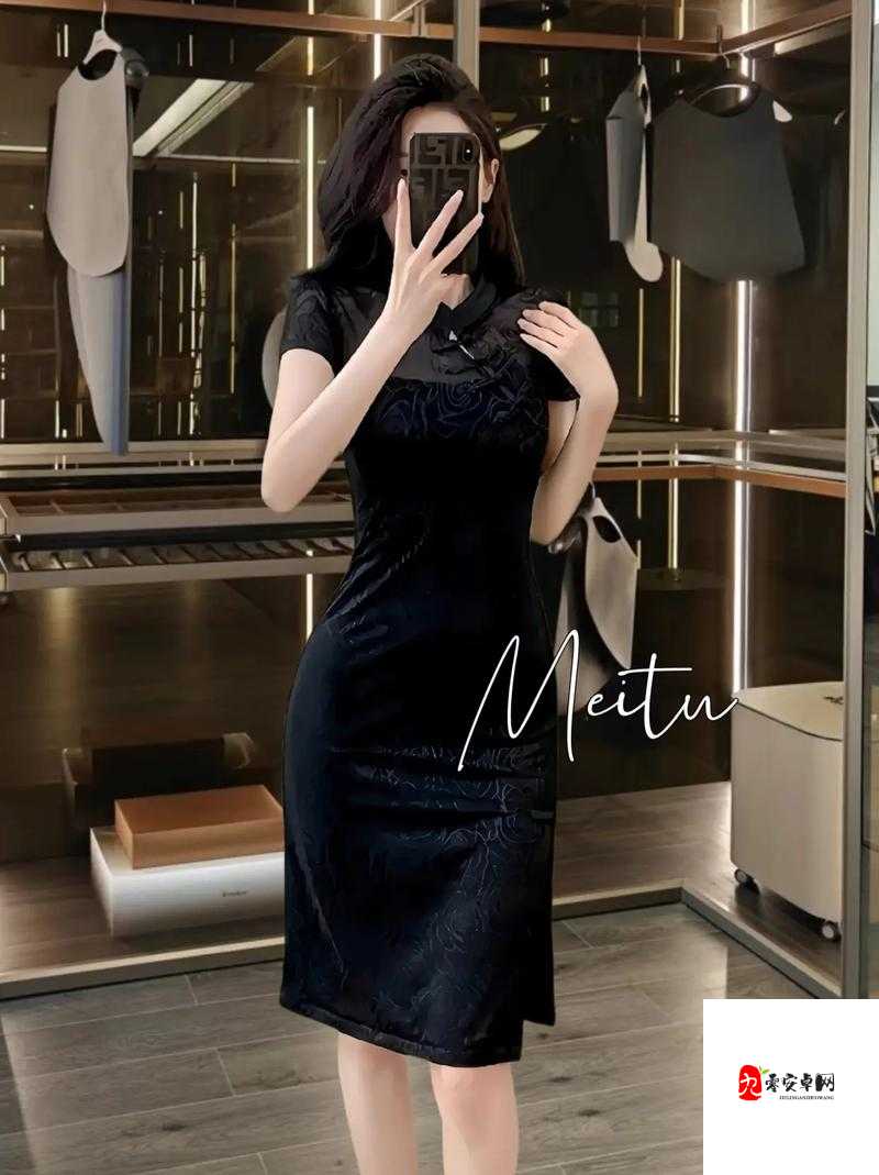 梁佳芯旗袍平面拍摄现场：优雅与时尚的完美融合