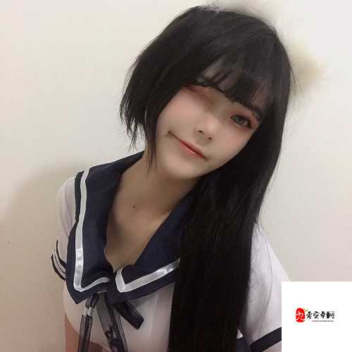 91 风月海棠乖：展现独特的腿部姿态与魅力