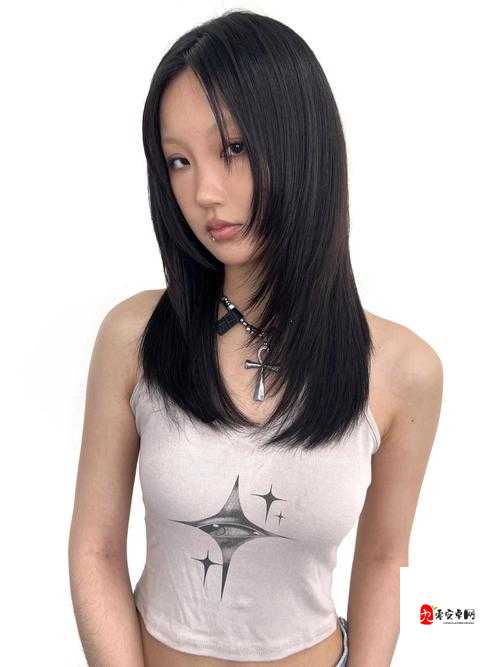 18 岁女 rapperdisssubs 欢迎您：展现独特音乐态度与魅力