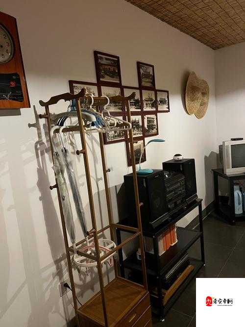 房东先生这是第 3 次付房租了：能否按时交租成焦点