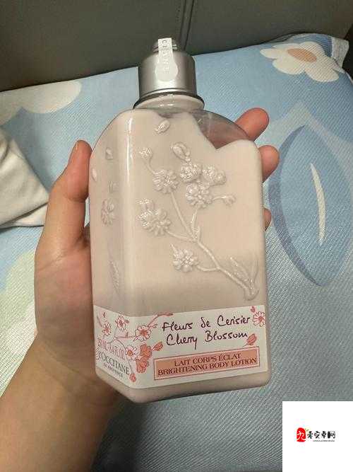 香香的秘密纯欲日常：那些令人心动的美好瞬间与故事