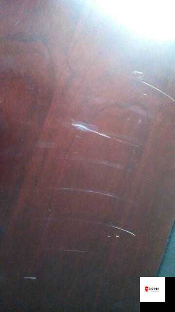 檀木板下的翘红痕 SP：一段被遗忘的历史