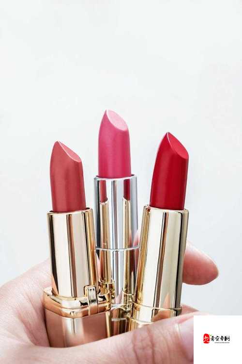 ysl 口红 8223 水蜜桃，演绎甜美迷人的唇色风情
