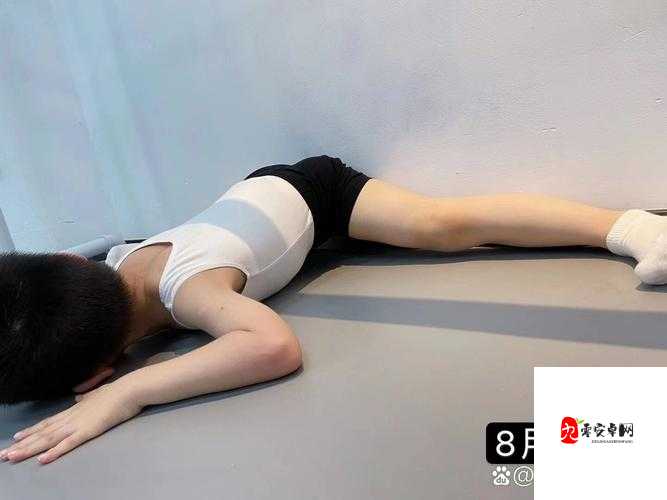 男孩命根子一边硬硬且还通，这是怎么回事呢