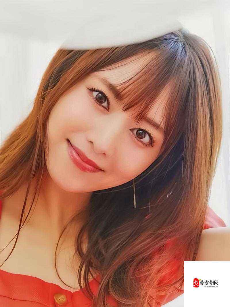 吉泽明步痴女：她那独特而引人入胜的演绎魅力