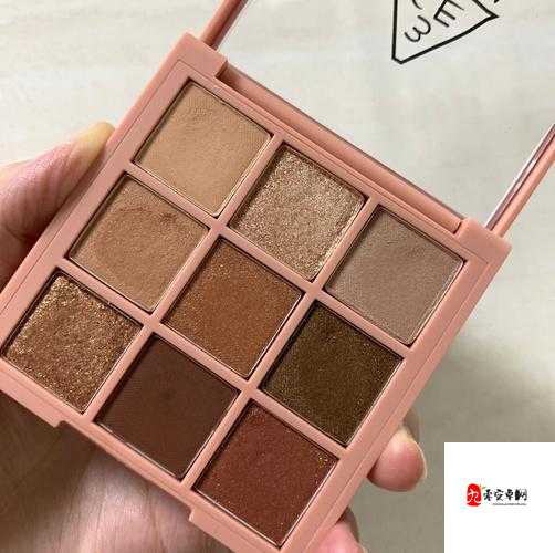 9 色 3CE 眼影惨遭终止引发关注