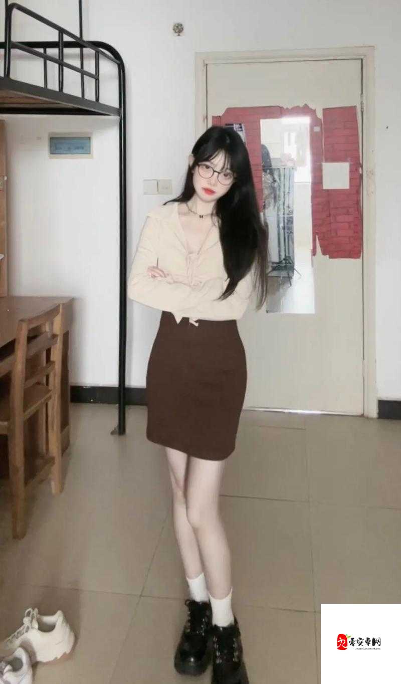 国产反差大学生网曝黑料：揭开校园双面人的真面目