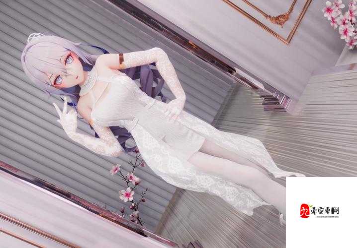 极具诱惑的白丝雪臀，散发无尽魅力