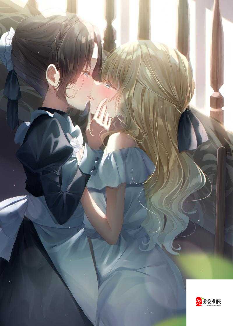 百合激情视频：含摸湿内裤等精彩画面