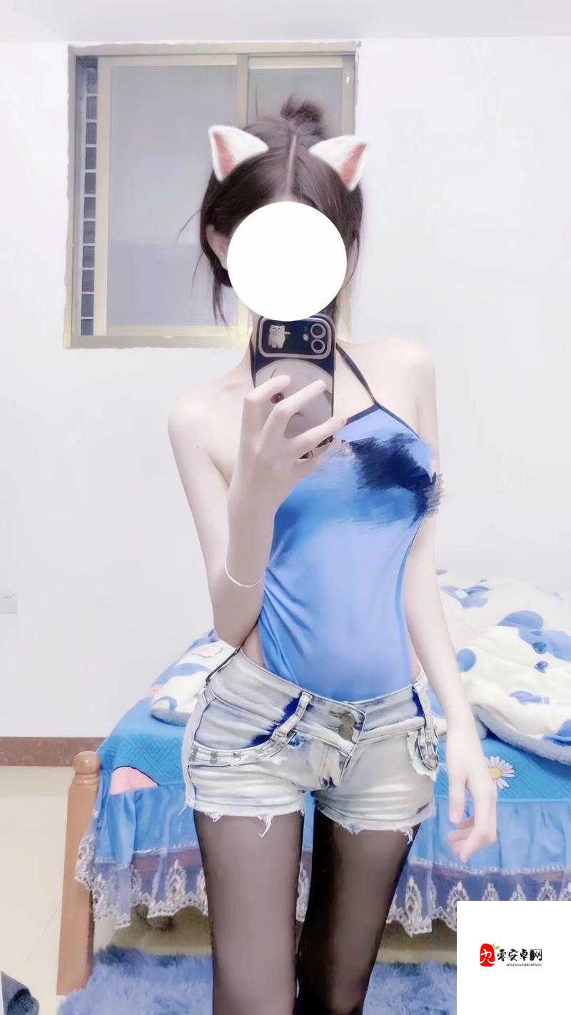 ：草莓污污视频，不可描述的诱惑