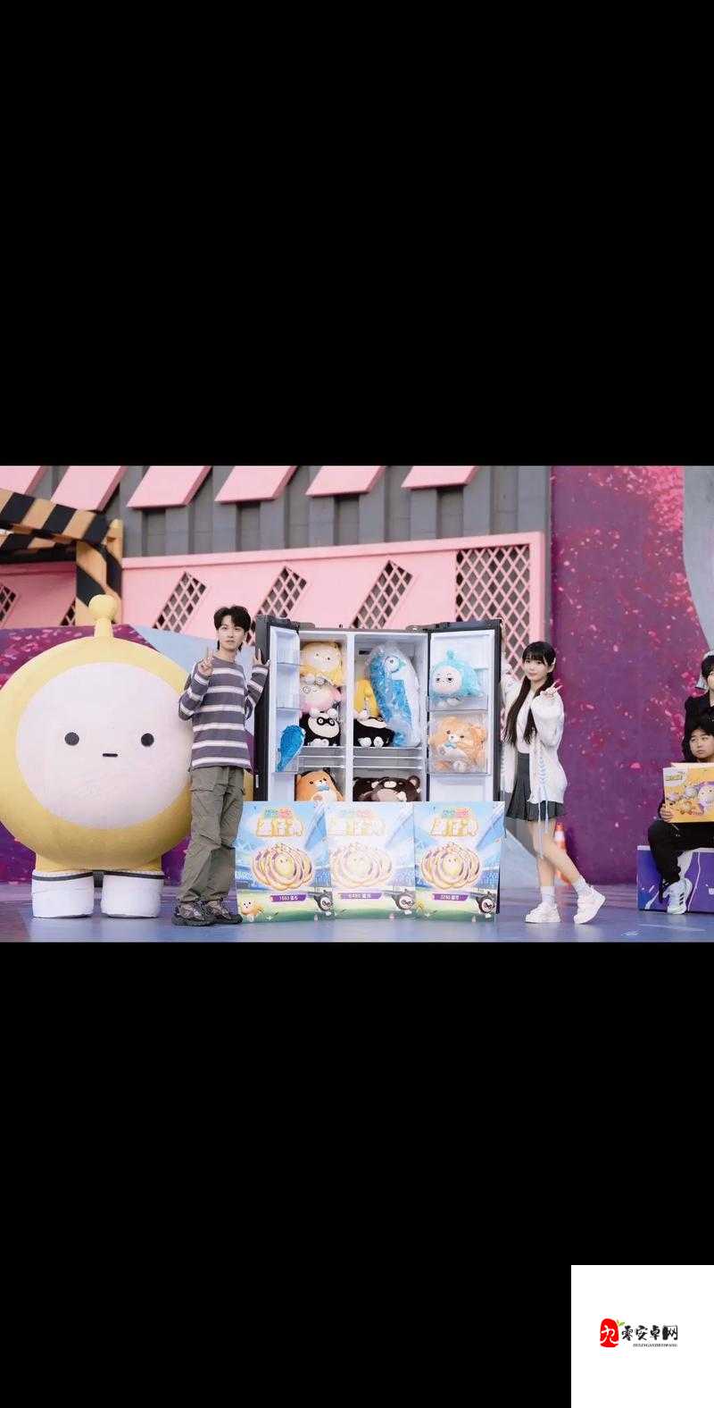 但在地球上我们是一样的——探寻没有什么不同背后的深意